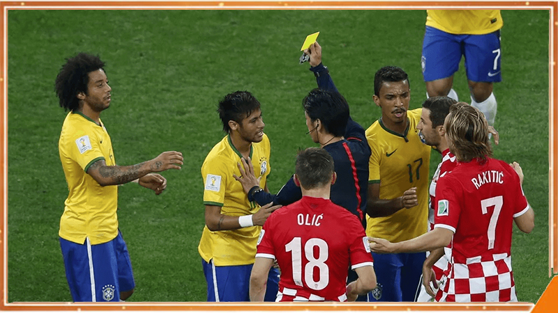 Bản chất kèo thẻ phạt theo số thẻ và nhịp độ trận đấu